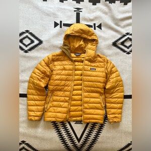 Patagonia Men’s Down Sweater Hoody - Gold, Medium